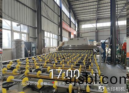 玻瓈加(jia)工設備(bei)2